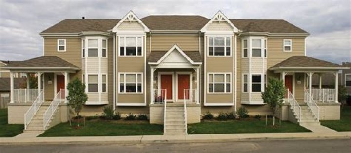 Can a rental property be used as a primary residence?