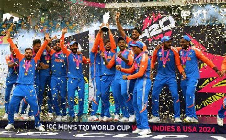 Can I work in India with OCI?